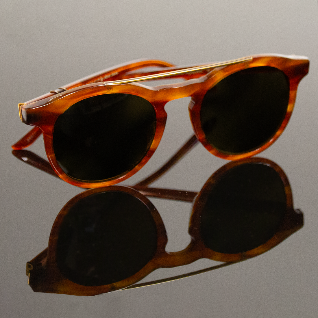 Viesturs in Havana Tortoise / 24k Gold (The Vault)