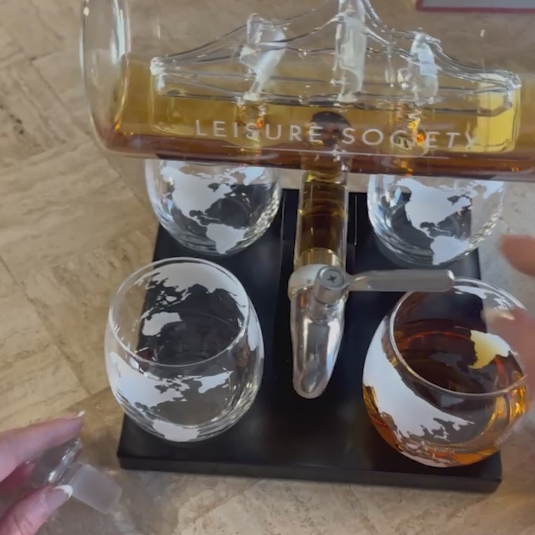 Voyager Decanter Set